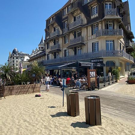 Cote Plage - Magnifique Appartement De Charme A Trouville Sur Mer - Linge - Lit Fait - Parking - Wifi - Classe Par L'Office Du Tourisme Bagian luar foto