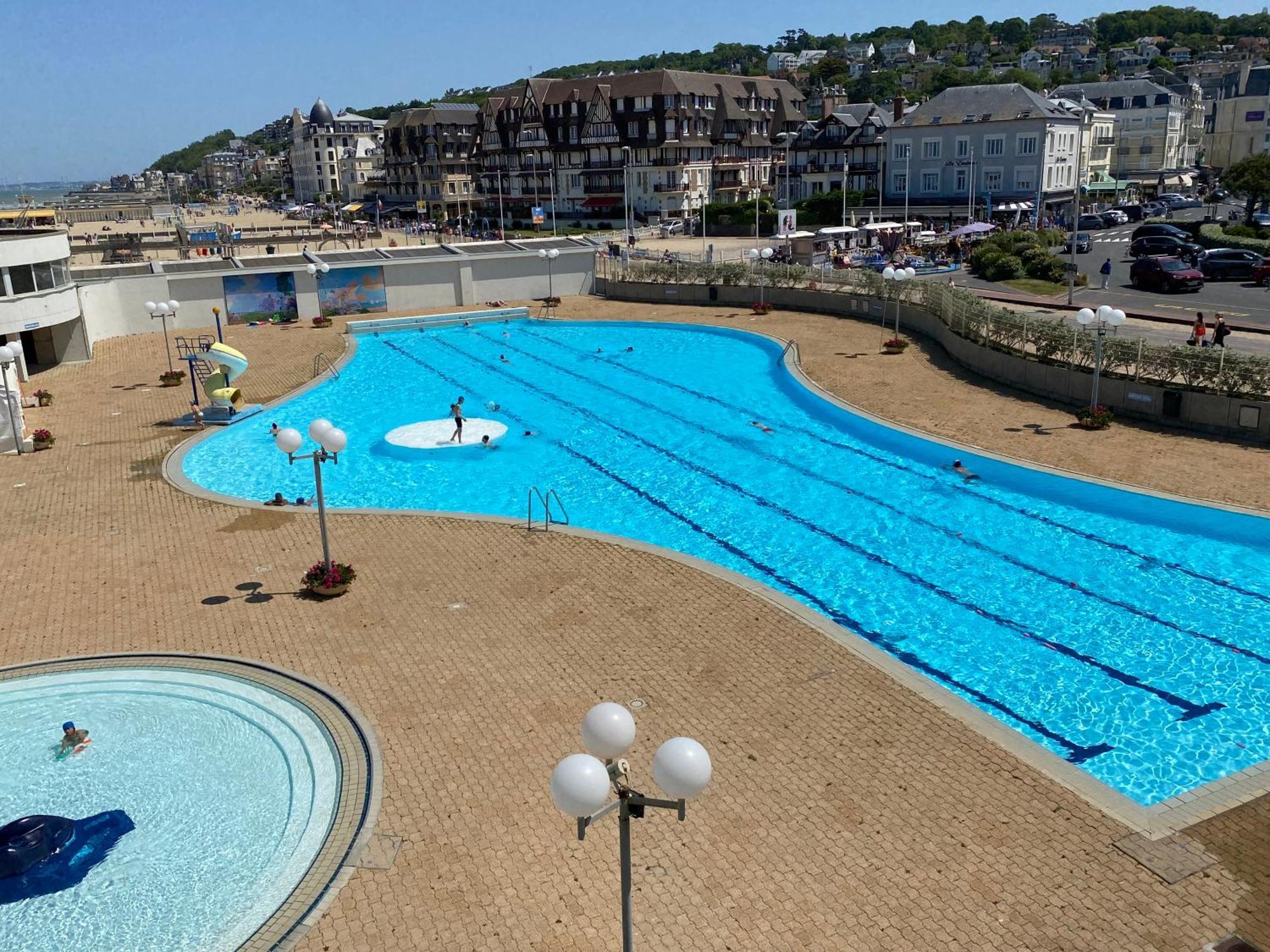 Cote Plage - Magnifique Appartement De Charme A Trouville Sur Mer - Linge - Lit Fait - Parking - Wifi - Classe Par L'Office Du Tourisme Bagian luar foto