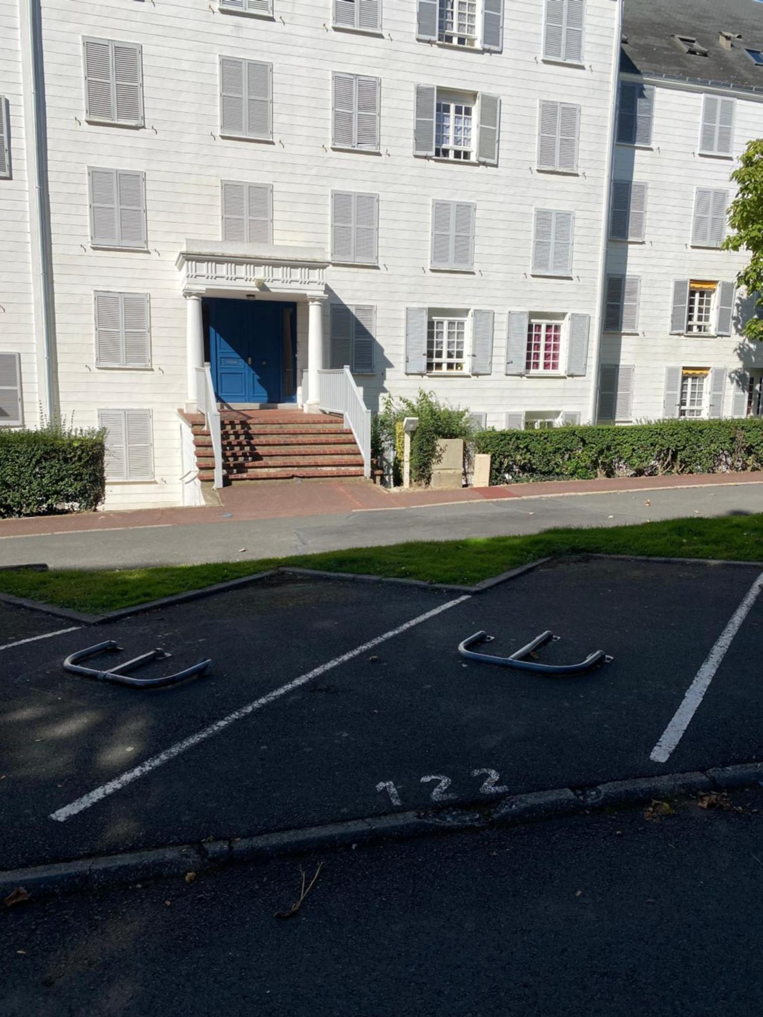 Cote Plage - Magnifique Appartement De Charme A Trouville Sur Mer - Linge - Lit Fait - Parking - Wifi - Classe Par L'Office Du Tourisme Bagian luar foto