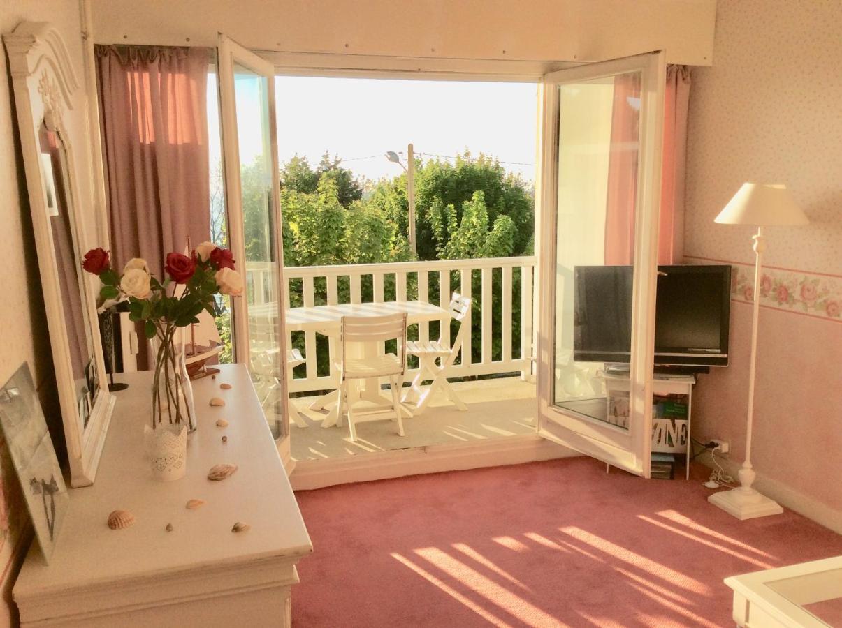 Cote Plage - Magnifique Appartement De Charme A Trouville Sur Mer - Linge - Lit Fait - Parking - Wifi - Classe Par L'Office Du Tourisme Bagian luar foto